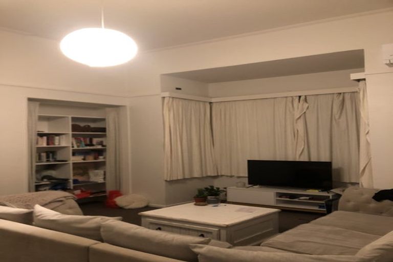 Photo of property in 3 Crieff Street, Northland, Wellington, 6012