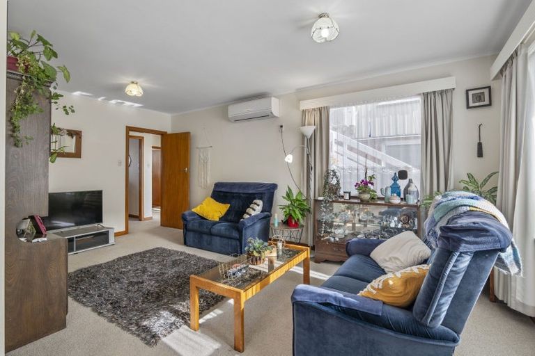 Photo of property in 2/87 Brougham Street, New Plymouth, 4310