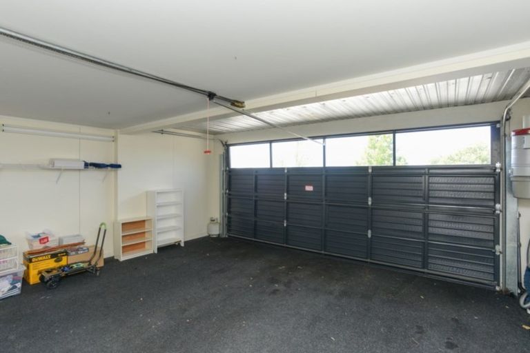 Photo of property in 75 Hetley Crescent, Taradale, Napier, 4112