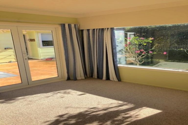 Photo of property in 5 Matai Street, Waikanae, 5036
