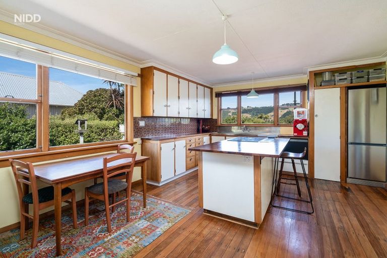 Photo of property in 9 Athol Place, Ravensbourne, Dunedin, 9022