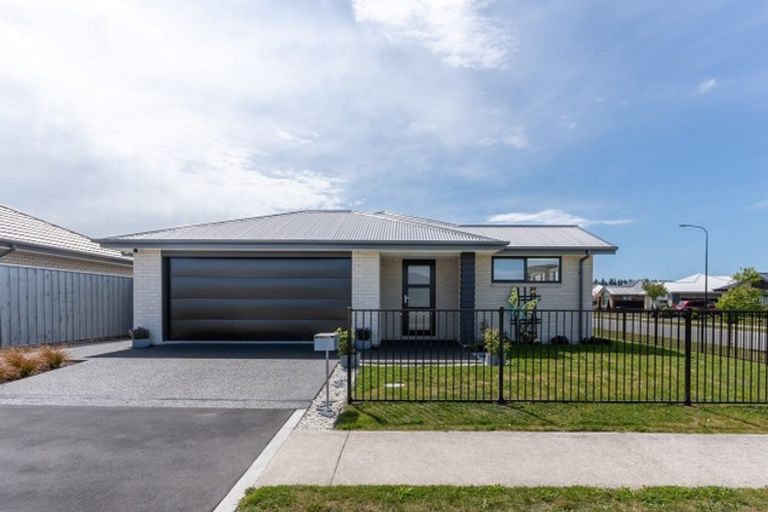 Photo of property in 10 Chandler Way, Rolleston, 7615