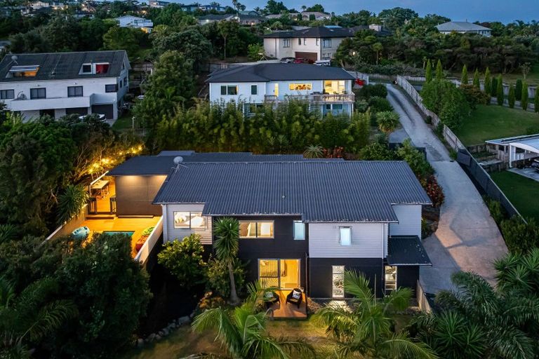 Photo of property in 4b Astrolabe Place, Gulf Harbour, Whangaparaoa, 0930