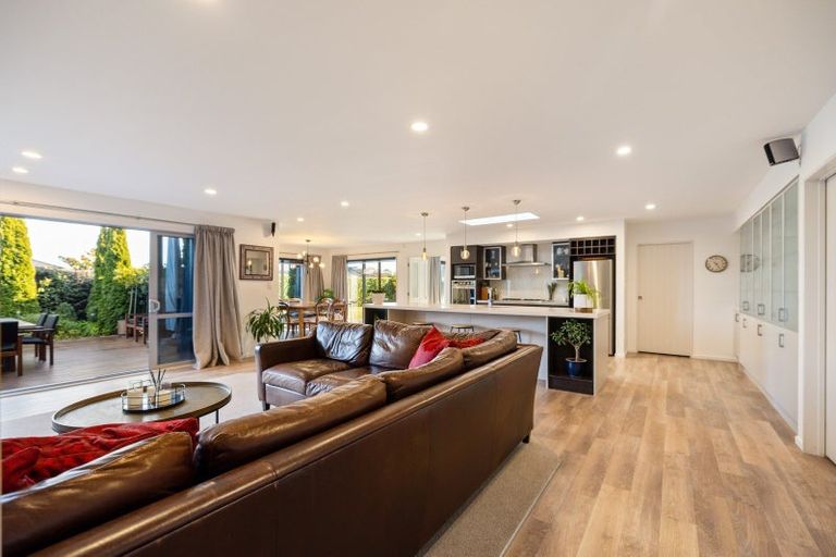 Photo of property in 2 Ormandy Court, Amberley, 7410