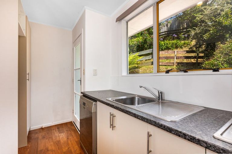 Photo of property in 8 Halyard Place, Whitby, Porirua, 5024