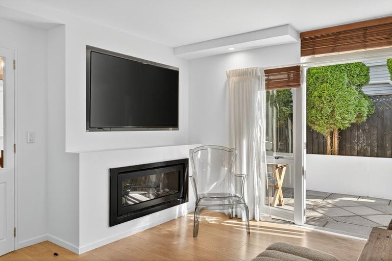 Photo of property in 41 Carlton Mill Road, Merivale, Christchurch, 8014