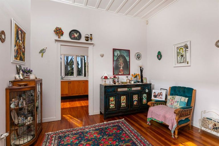 Photo of property in 26 Woodside Road, Massey, Auckland, 0614