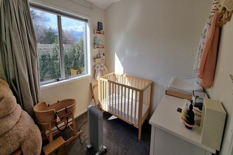 Photo of property in 32a Dale Street, Albert Town, Wanaka, 9305