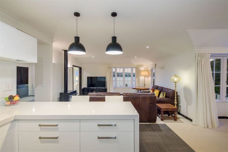Photo of property in 7 Wilkinson Street, Oriental Bay, Wellington, 6011