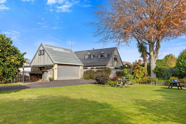 Photo of property in 70 Poike Road, Hairini, Tauranga, 3112