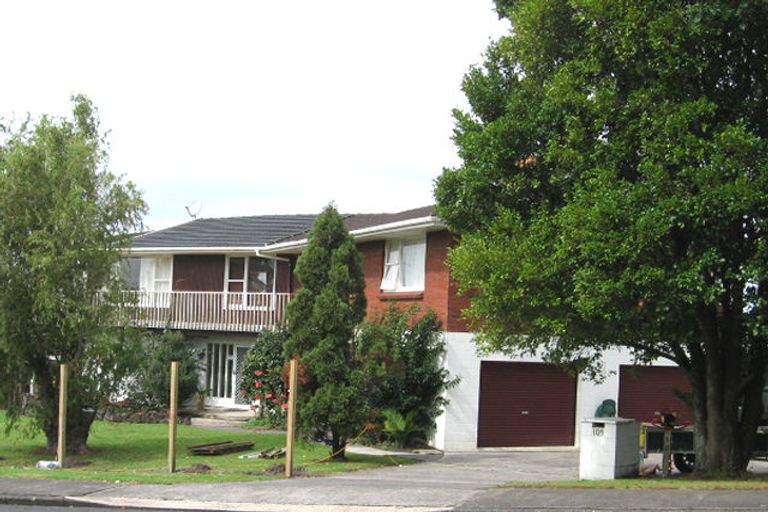 Photo of property in 109 Colwill Road, Massey, Auckland, 0614