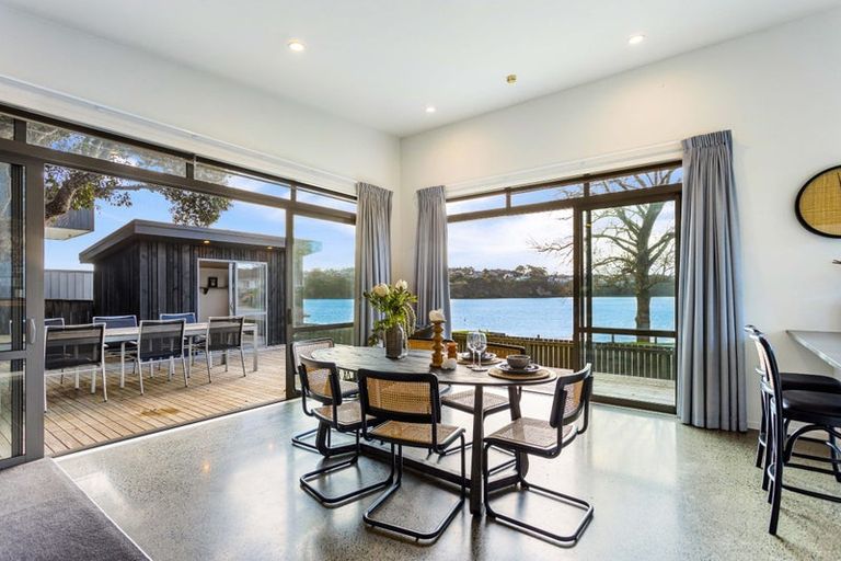 Photo of property in 12b Chapman Road, Te Atatu Peninsula, Auckland, 0610