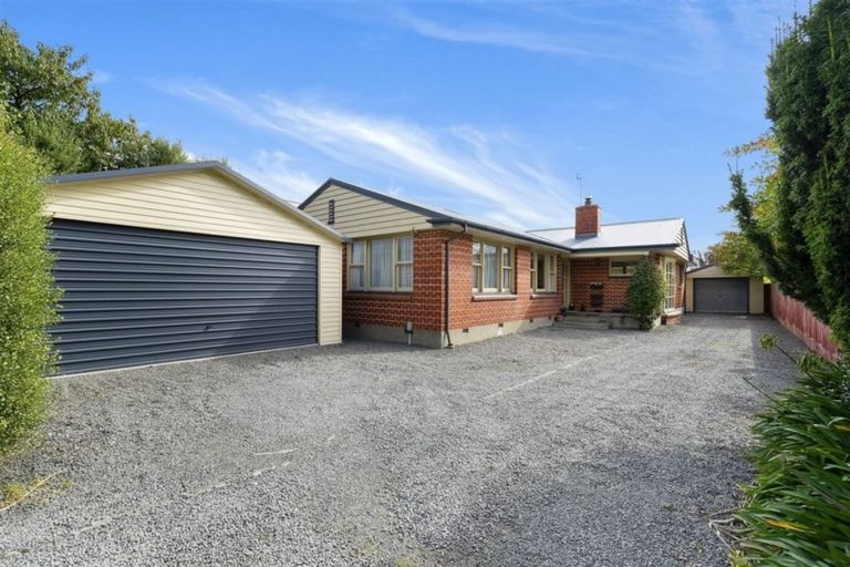 Photo of property in 225 Innes Road, St Albans, Christchurch, 8052
