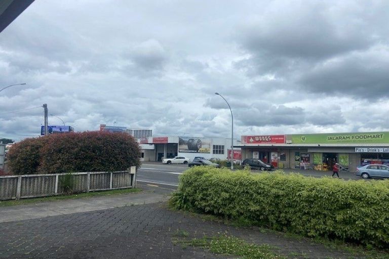 Photo of property in 2 Takahe Street, Frankton, Hamilton, 3204
