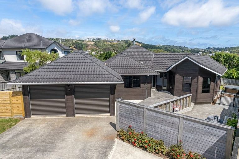 Photo of property in 24 Spyglass Lane, Whitby, Porirua, 5024