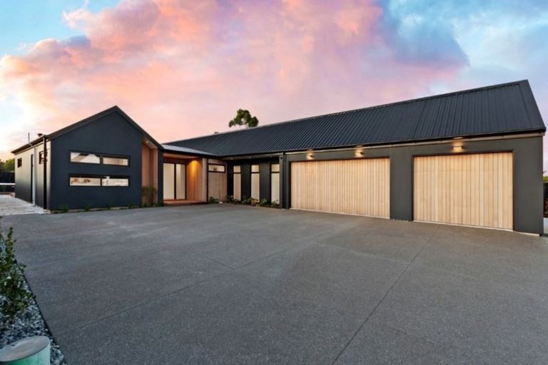 Photo of property in 14 Farthing Drive, Prebbleton, 7604