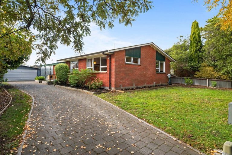 Photo of property in 154 Halswell Junction Road, Halswell, Christchurch, 8025