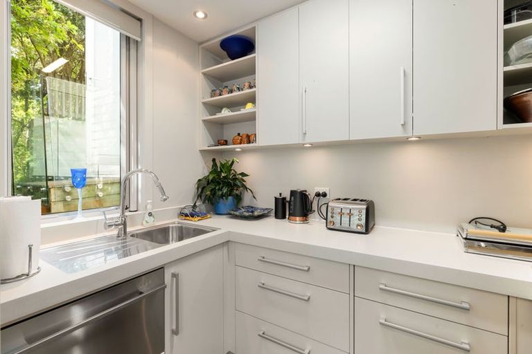 Photo of property in 14a Macdiarmid Road, Beerescourt, Hamilton, 3200