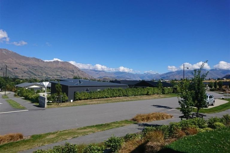 Photo of property in Kamahi Street, Wanaka, 9305