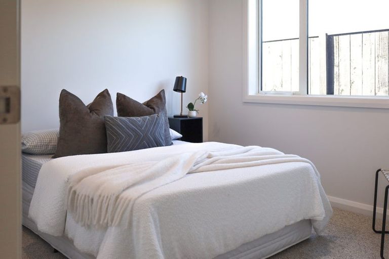 Photo of property in 102 Freedom Drive, Kelvin Grove, Palmerston North, 4470