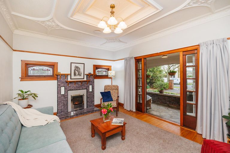 Photo of property in 67 Rangitane Street, Palmerston North, 4414