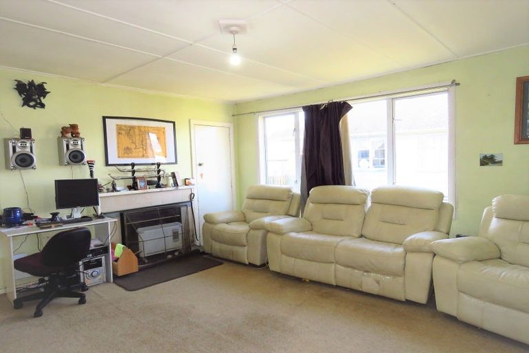 Photo of property in 41 Rintoul Street, Westport, 7825