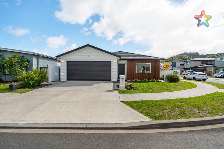 Photo of property in 2 Grovedale Square, Wainuiomata, Lower Hutt, 5014