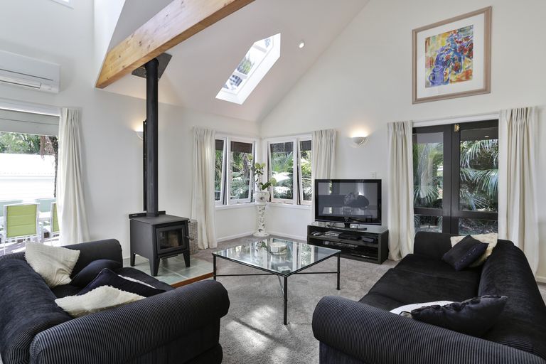 Photo of property in 29 Boylan Road, Titirangi, Auckland, 0604