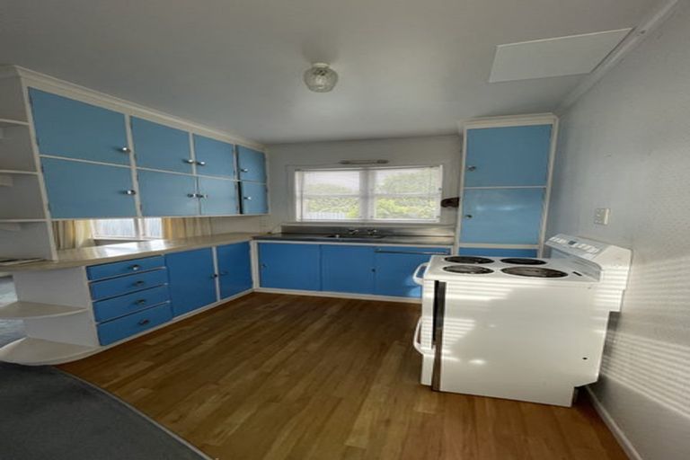 Photo of property in 6 Ely Place, Levin, 5510