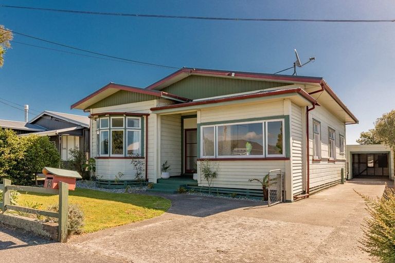 Photo of property in 78 Derby Street, Westport, 7825