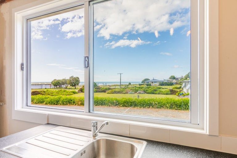 Photo of property in 46 Beach Road, Porangahau, 4293