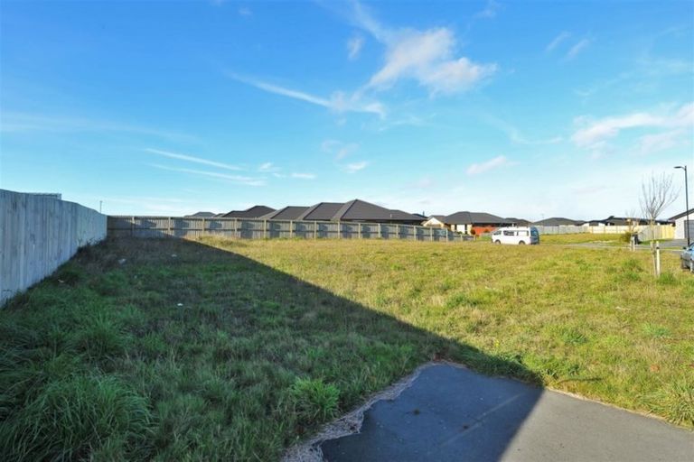 Photo of property in 3 Goodland Place, Rolleston, 7614