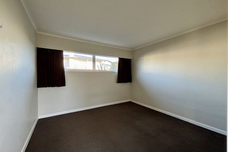 Photo of property in 74 Alexander Road, Raumati Beach, Paraparaumu, 5032