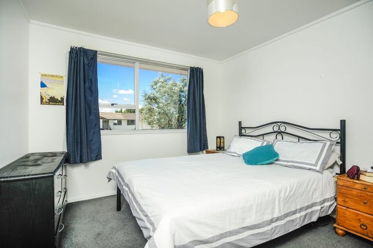 Photo of property in 47 Helena Street, Massey, Auckland, 0614