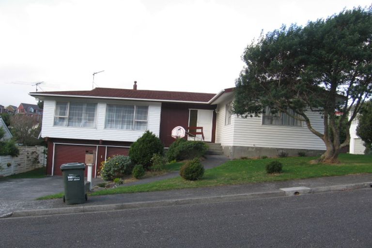 Photo of property in 11 Caesars Place, Churton Park, Wellington, 6037