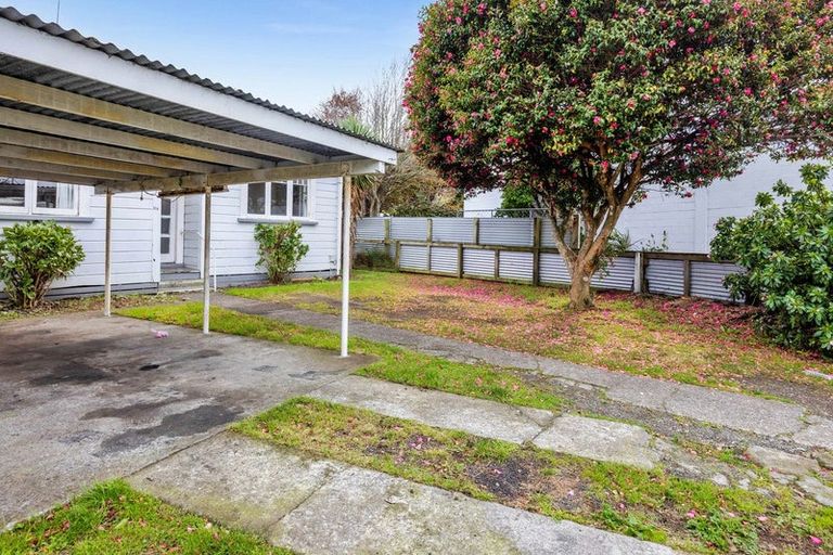 Photo of property in 51a Union Street, Hawera, 4610