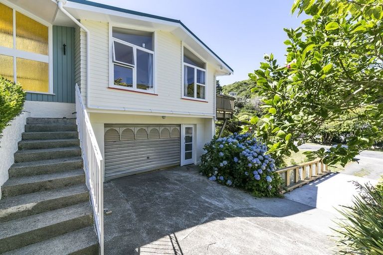 Photo of property in 86 South Karori Road, Karori, Wellington, 6012