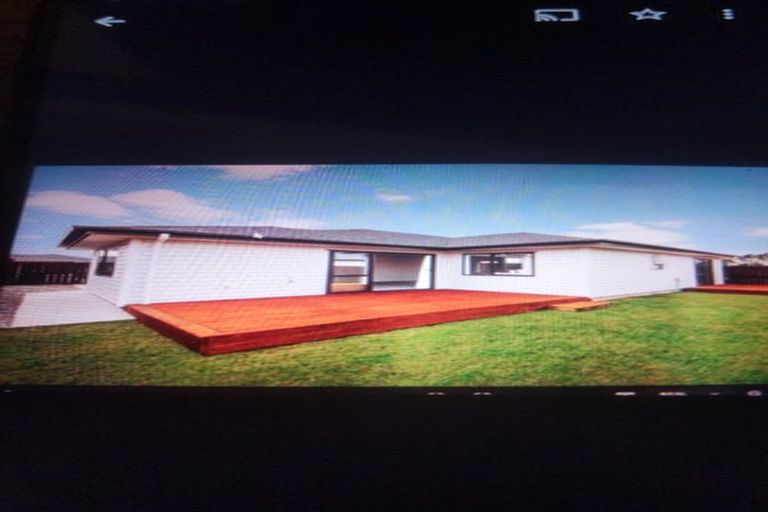 Photo of property in 6 Rere Awa Road, Glenbrook, 2681