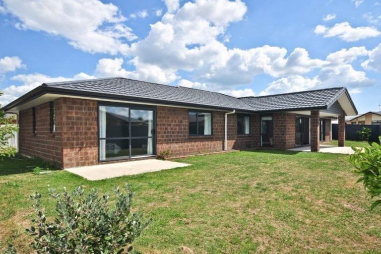 Photo of property in 24 Landmark Court, Huntington, Hamilton, 3210