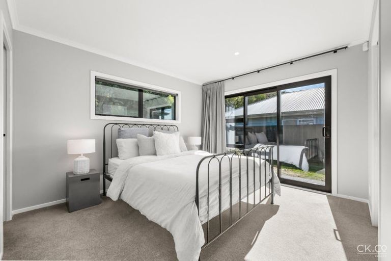 Photo of property in 7 Te Awa Rere Grove, Stokes Valley, Lower Hutt, 5019