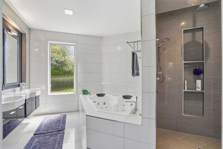 Photo of property in 20 Ruru Avenue, Otatara, Invercargill, 9879