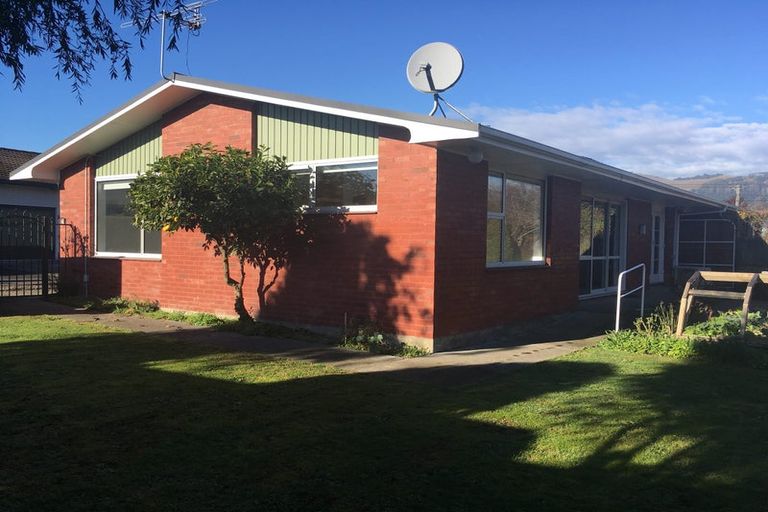 Photo of property in 25 Beckford Road, Saint Martins, Christchurch, 8022