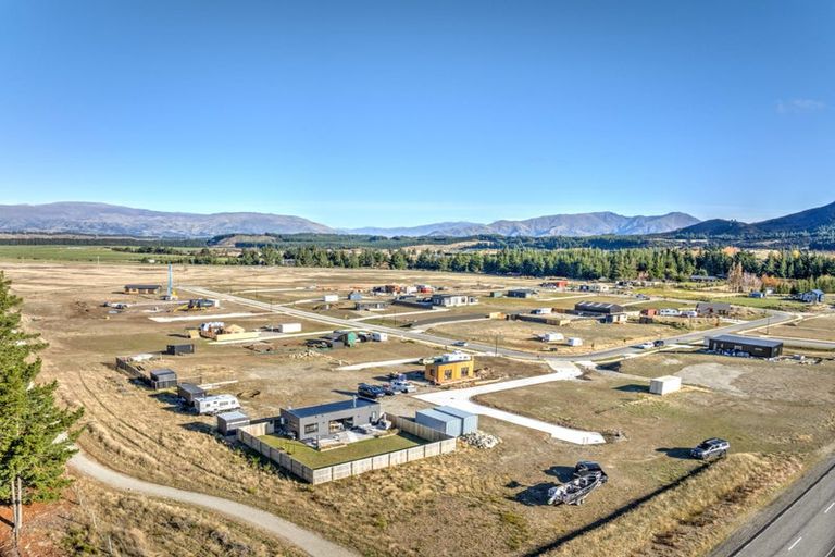 Photo of property in 11 Lost Burn Road, Lake Hawea, Wanaka, 9382