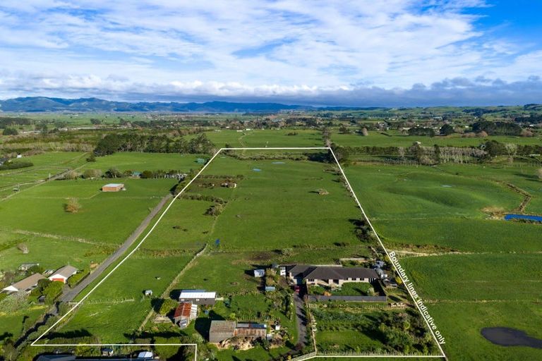 Photo of property in 45 Karioitahi Road, Waiuku, 2683