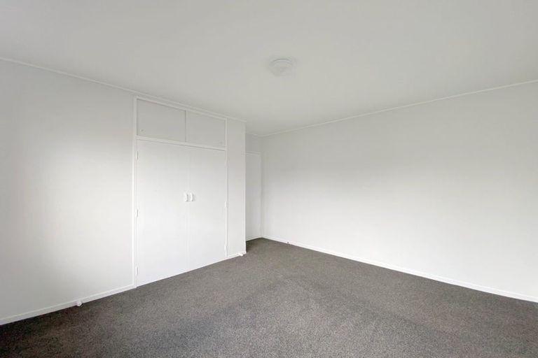 Photo of property in 2/1 Hill Road, Papatoetoe, Auckland, 2025