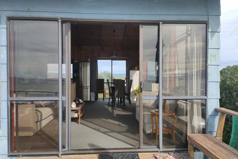 Photo of property in 113 Pukehina Parade, Pukehina, Te Puke, 3189