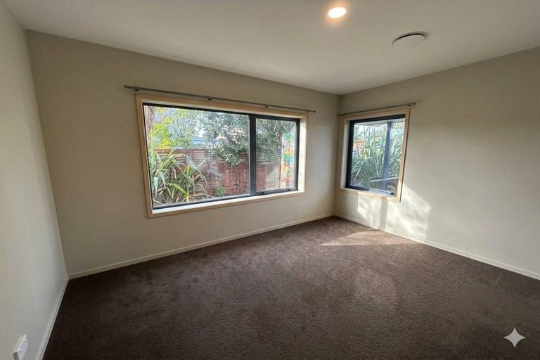 Photo of property in 11 Braddon Street, Addington, Christchurch, 8024