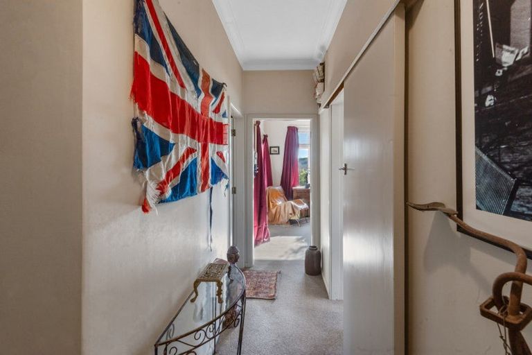 Photo of property in 14 Solway Street, Holmes Hill, Oamaru, 9401