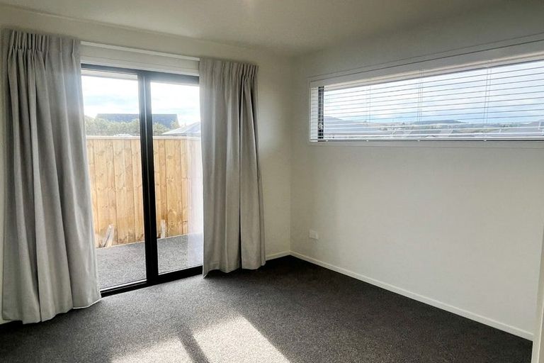 Photo of property in 27 Hilton Drive, Amberley, 7410