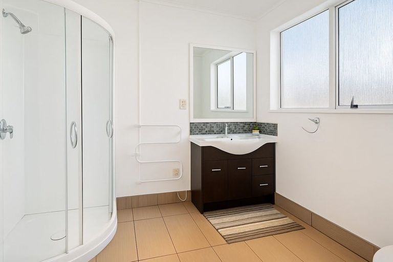 Photo of property in 1 Curacao Place, Grenada Village, Wellington, 6037